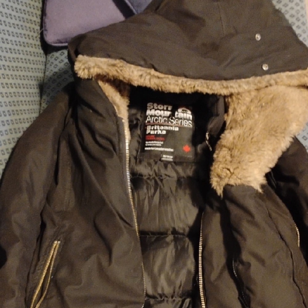 Storm Mountain Black Parka with Fur Trim